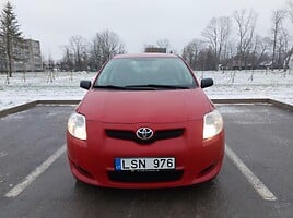 Toyota Auris 2007 y Hatchback