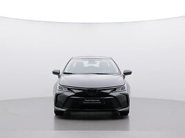 Toyota Corolla 2023 y Sedan