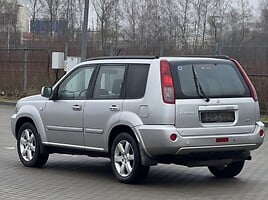 Nissan X-Trail 2006 г Внедорожник / Кроссовер