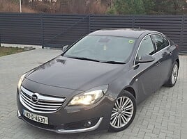 Opel Insignia 2015 г Хэтчбек