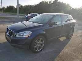 Volvo XC60 2013 y Off-road / Crossover