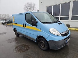 Opel Vivaro 2012 y Heavy minibus