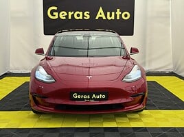 Tesla Model 3 2018 m Sedanas