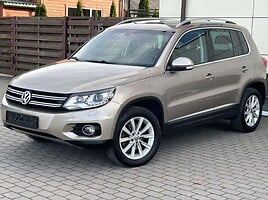 Volkswagen Tiguan 2015 г Внедорожник / Кроссовер