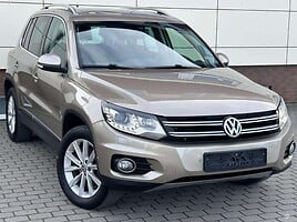 Volkswagen Tiguan 2015 г Внедорожник / Кроссовер