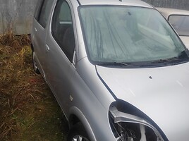 Toyota Yaris Verso 2001 г запчясти