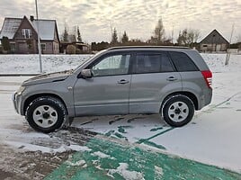 Suzuki Grand Vitara 2006 y Off-road / Crossover