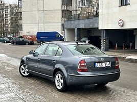 Skoda Superb 2007 y Sedan