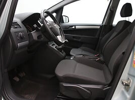 Opel Zafira 2010 y Van