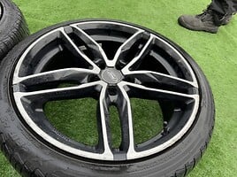 Ford Siunciam, 8,5J ET45 light alloy R19 rims