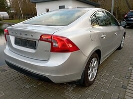 Volvo S60 2012 г Седан