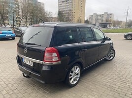 Opel Zafira 2008 y Van