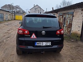 Volkswagen Tiguan 2009 y Off-road / Crossover