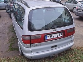 Ford Galaxy 2000 г Минивэн