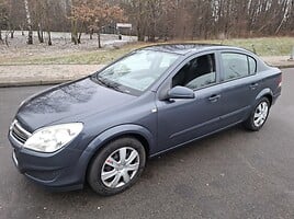 Opel Astra 2009 y Sedan