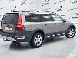 Volvo XC 70 D5 AWD Automatas 2010 m