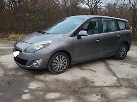 Renault Grand Scenic 2011 y Van