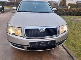 Skoda Superb 2004 г запчясти