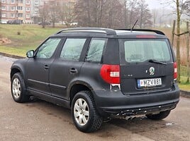 Skoda Yeti 2012 г Внедорожник / Кроссовер