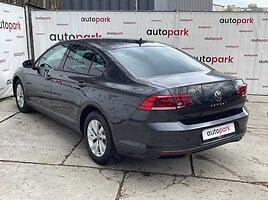 Volkswagen Passat 1.5 TSI DSG 2021 m