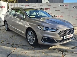 Ford Mondeo Hybrid 2020 y