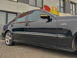 Mercedes-Benz E 220 2005 г Седан