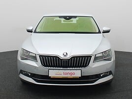 Skoda Superb 2019 y Sedan