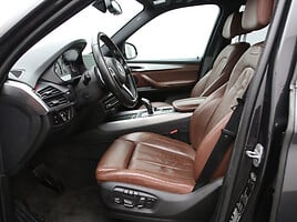 Bmw X5 2014 г Внедорожник / Кроссовер