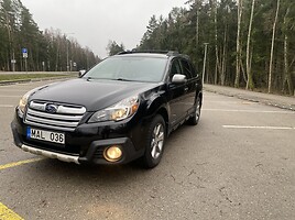 Subaru OUTBACK Universalas 2013