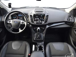 Ford Kuga AWD A/T 2015 г