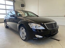 Mercedes-Benz S 320 2008 y Sedan