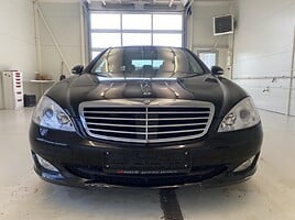 Mercedes-Benz S 320 2008 y Sedan