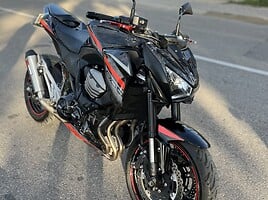 Kawasaki Z 2015 y Classical / Streetbike motorcycle