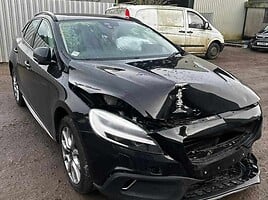 Volvo V40 2017 y parts