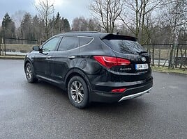 Hyundai Santa Fe 2013 г Внедорожник / Кроссовер