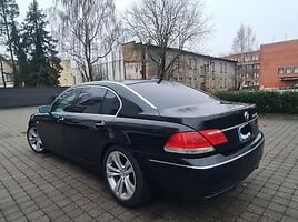 Bmw 750 2006 m Sedanas