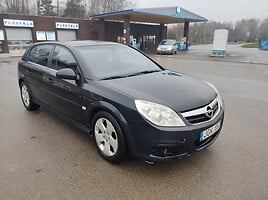 Opel Signum 2006 m Universalas