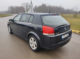 Opel Signum 2006 m Universalas