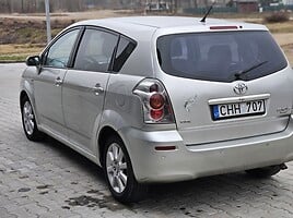 Toyota Corolla Verso 2004 y Van