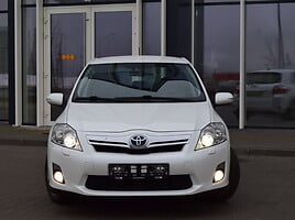 Toyota Auris 2011 г Хэтчбек