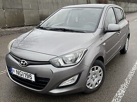 Hyundai i20 2013 y Hatchback