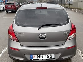 Hyundai i20 2013 y Hatchback