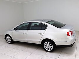 Volkswagen Passat 2010 г Седан