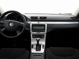 Volkswagen Passat 2010 г Седан