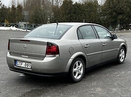 Opel Vectra 2004 y Sedan