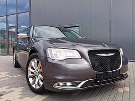 Chrysler 300C 2019 г Седан