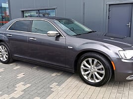 Chrysler 300C 2019 г Седан