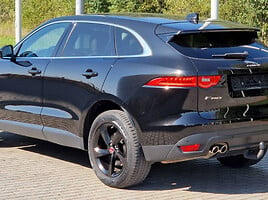 Jaguar F-Pace 2016 г Внедорожник / Кроссовер