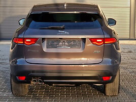 Jaguar F-Pace 2016 y Off-road / Crossover