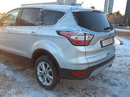 Ford Kuga 2017 г Внедорожник / Кроссовер